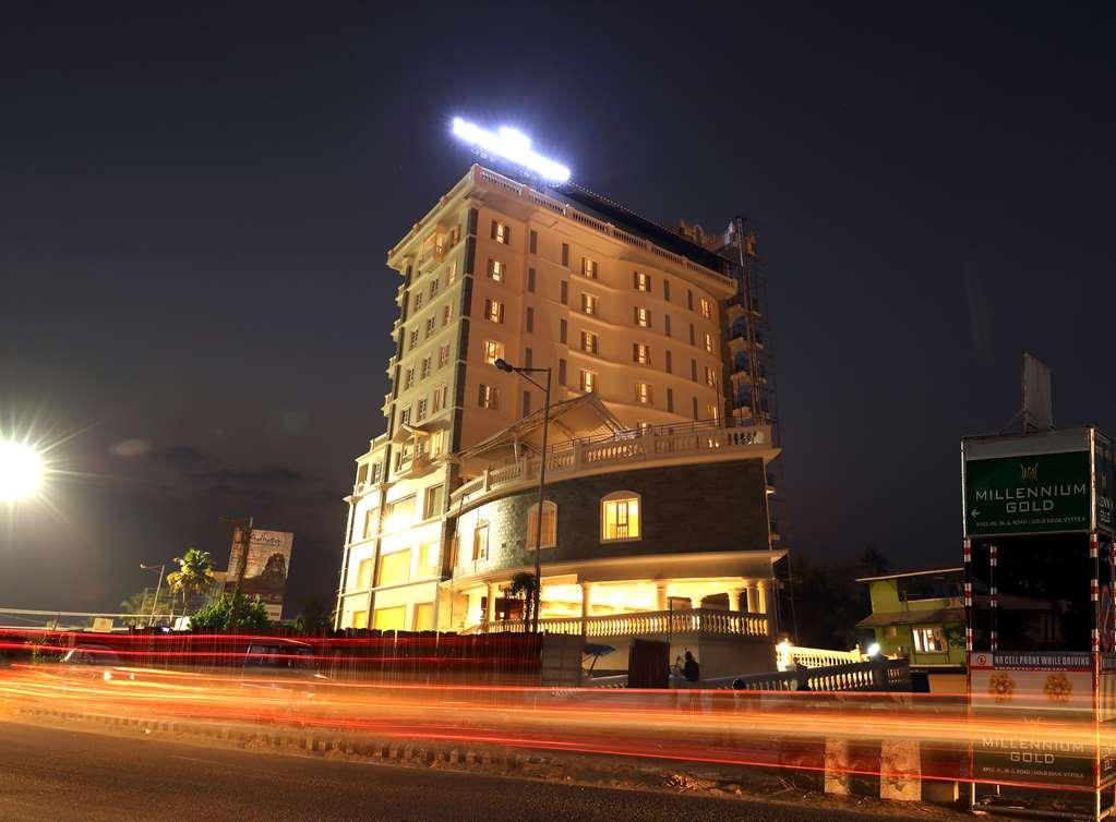 Le Maritime, Kochi By Westbridge Hotel Exterior foto